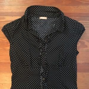 Forever 21 blouse w/ ruffle panel flanking buttons